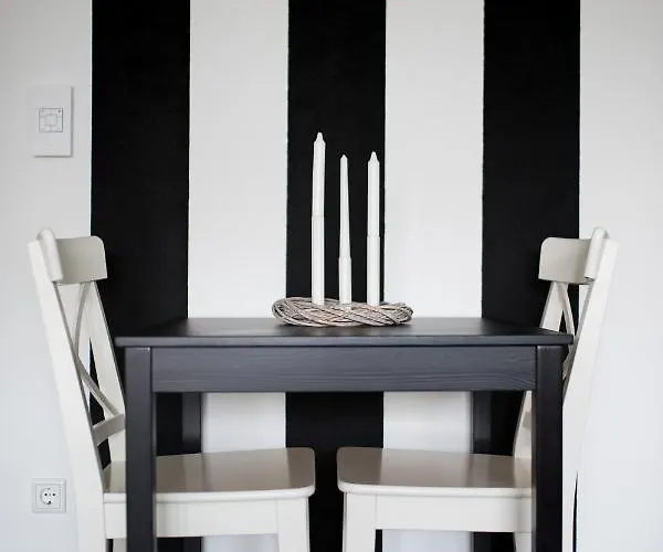 Keller L 10e 公寓 *